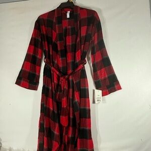 NWT Red and Black Buffalo Plaid Robe XS/S